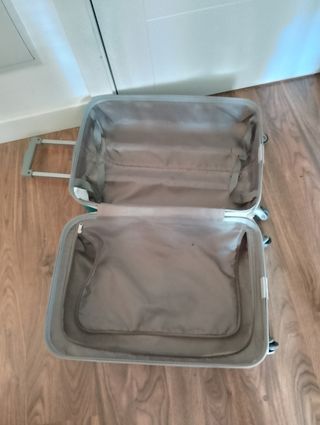 Maleta 4 ruedas rígida 