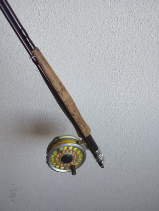 Caña de pesca mosca