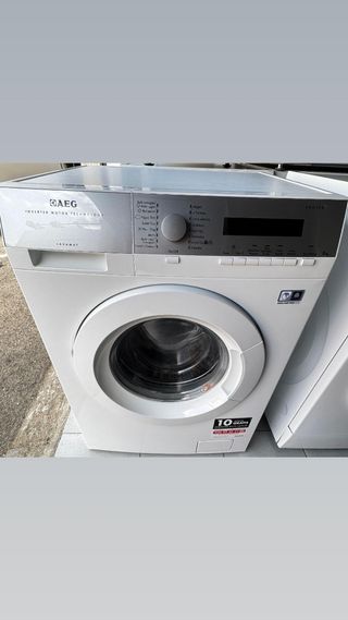 LAVADORA DE CARGA FRONTAL MARCA AEG DE 8 KILOS 