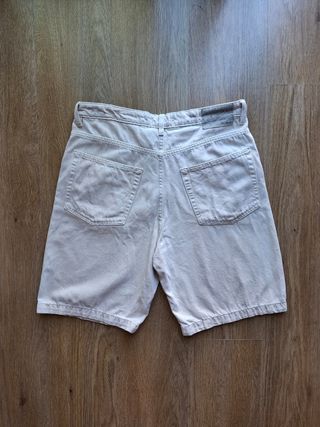 Pantalón corto vaquero beige Pull&Bear