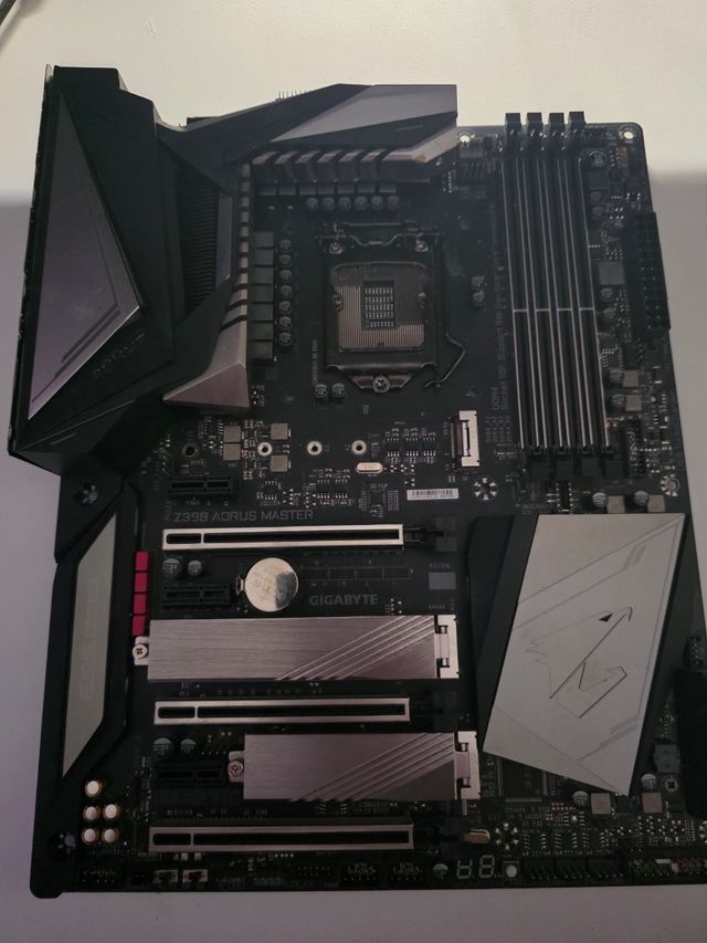 Gigabyte Z390 Aorus Master