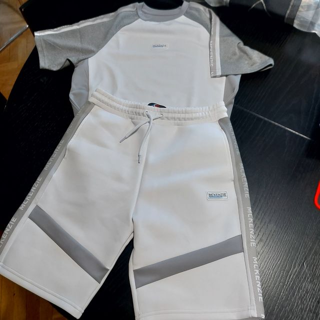 Conjunto McKenzie Camiseta y Pantalón Corto Talla