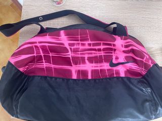 Mochila Nike Rosa y Negra