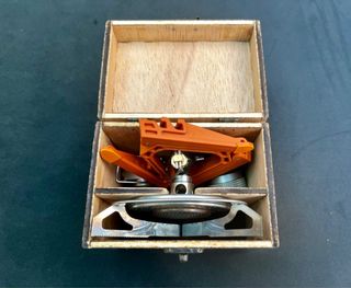 Caja Primus Essential Trail Stove