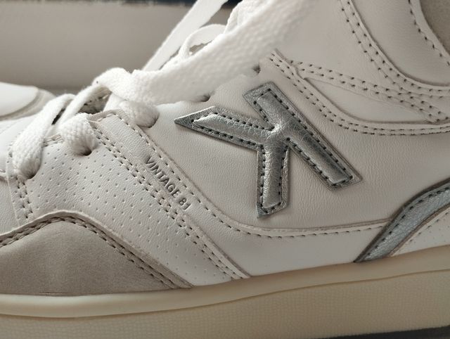 Zapatillas Kelme Bota Vintage 81 Blancas/plata