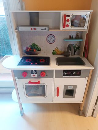 Cocinita de madera con luz y sonido Lidl