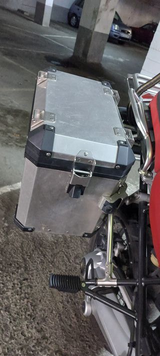 BMW GS1200 Adventure