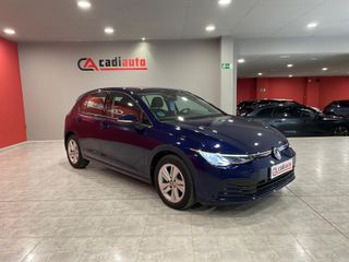 Volkswagen Golf 2021