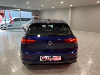 Volkswagen Golf 2021
