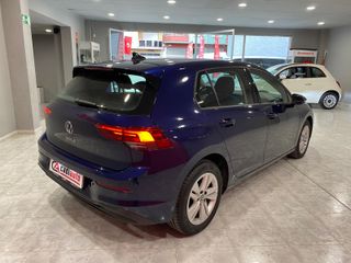 Volkswagen Golf 2021