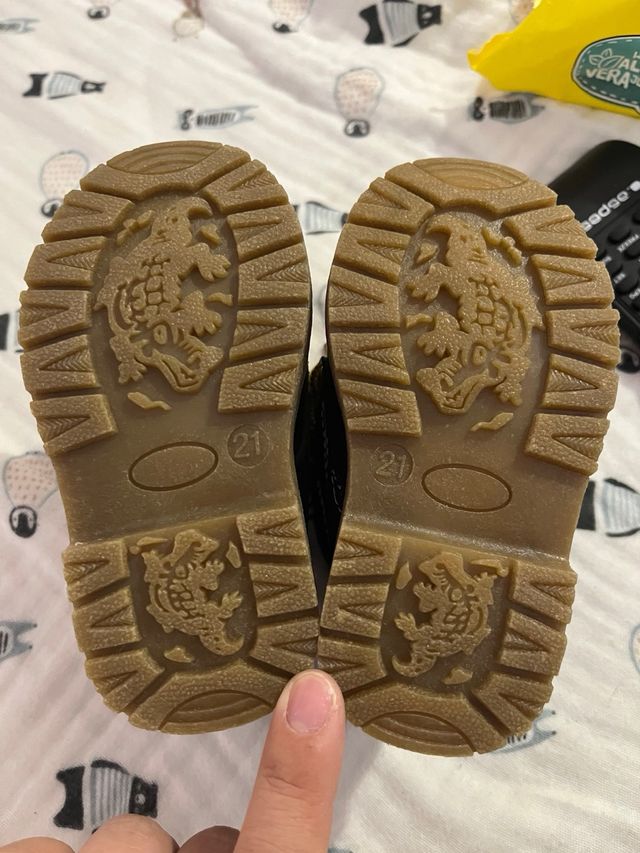 Botas para invierno número 21