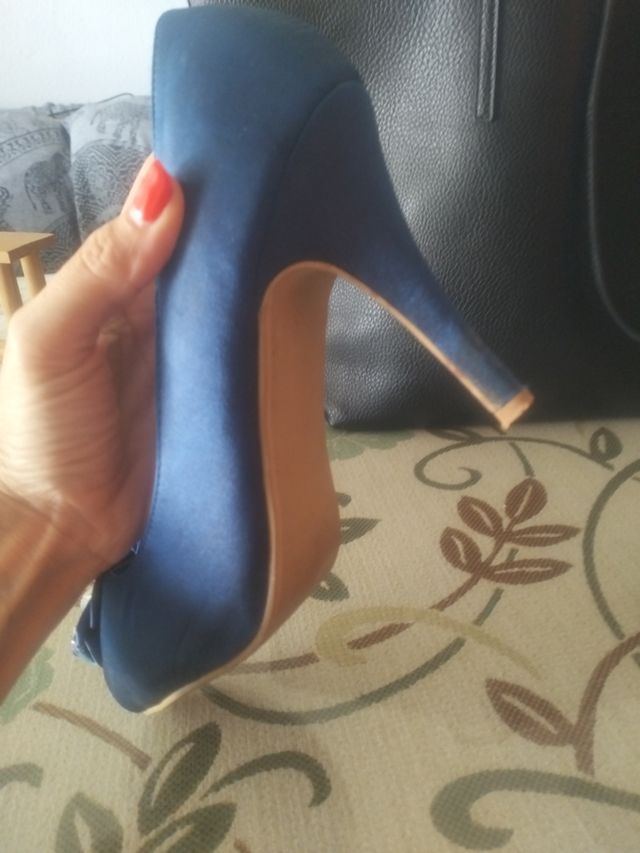 Zapatos de tacón azul talla 40