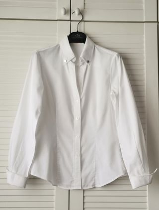 Camisa Carolina Herrera, 6