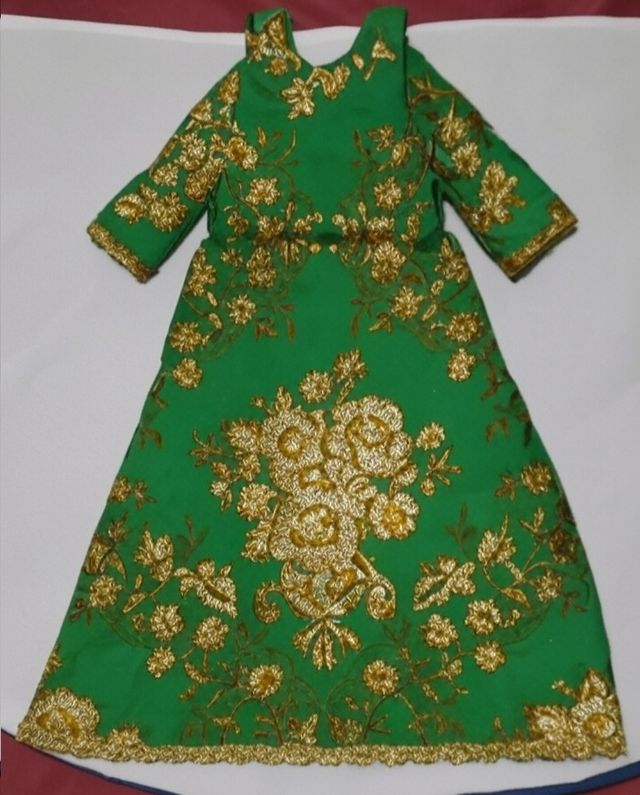 Saya para virgen de candelero