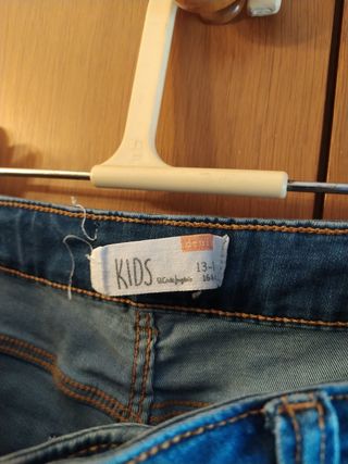 Pantalón vaquero azul