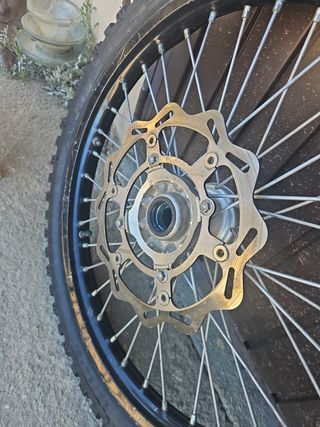 Ruedas Enduro Delantera y Trasera Completas