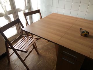 Mesa plegable de madera