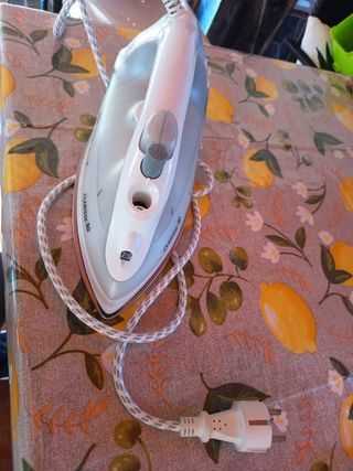 Plancha de vapor Ufesa CLARISSE 90