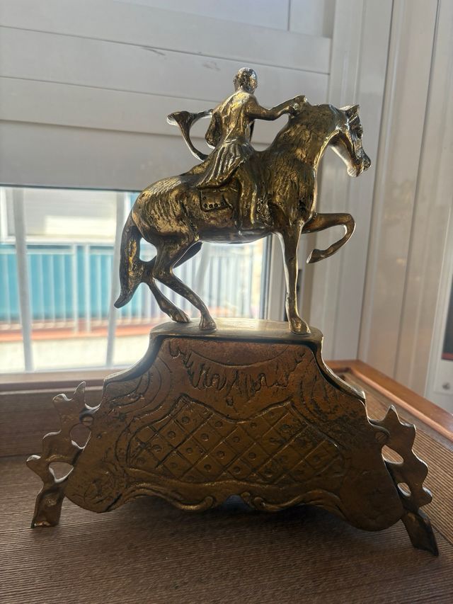 Reloj de sobremesa bronce figura ecuestre