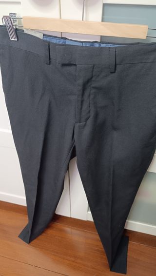 Traje entallado chico negro Talla xs
