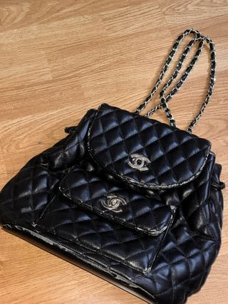 Mochila Chanel cuero 