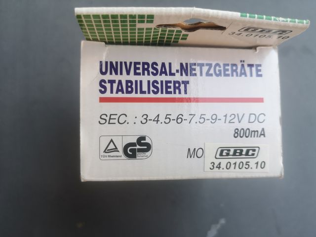 Alimentatore GBC Universal Regulated AC/DC 800mA