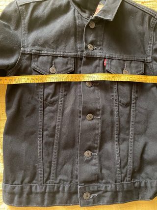 Cazadora Levi's Negra