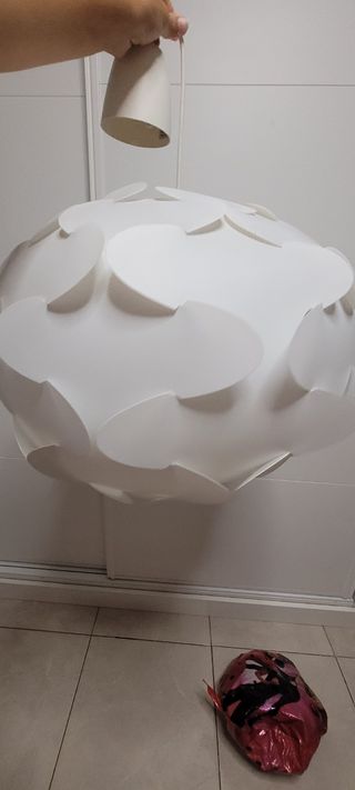 Lámpara de techo de plastico blanca