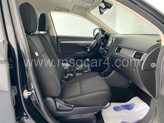Mitsubishi Outlander 2wd 150cv 65.000kms