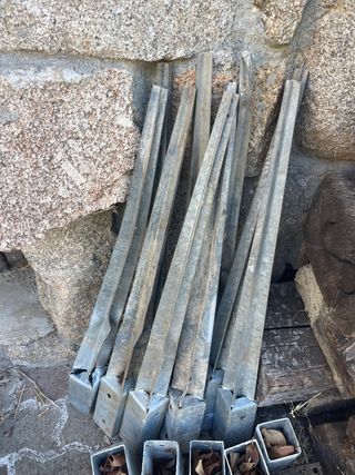 9 Piquetas Soporte Poste Madera 6x6 cm