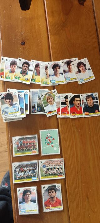 68 Cromos Panini mundial Italia 90, MARADONA. 