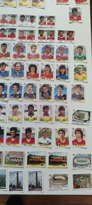 68 Cromos Panini mundial Italia 90, MARADONA. 
