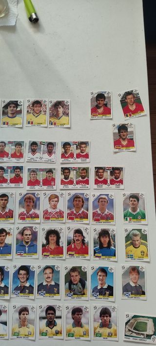 68 Cromos Panini mundial Italia 90, MARADONA. 
