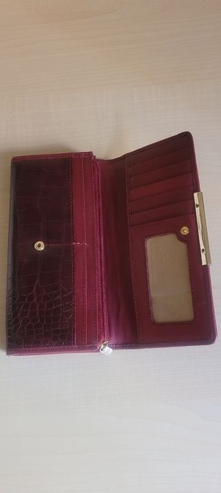 Billetera Mujer Piel Guy Laroche Morado Dorado