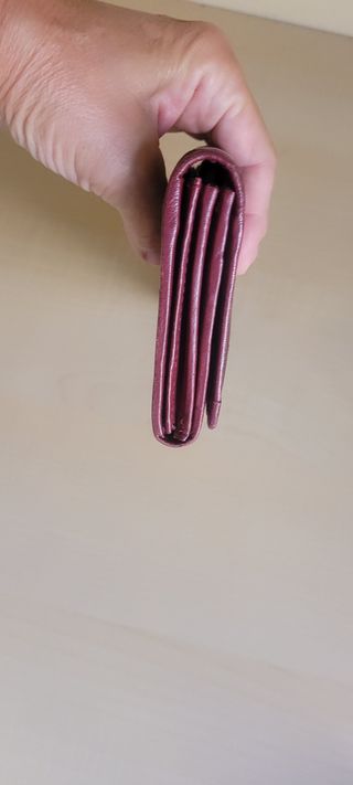 Billetera Mujer Piel Guy Laroche Morado Dorado