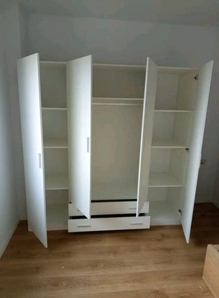 2 Camas individuales con colchón y cabecero