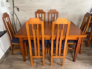 Mesa de comedor con 6 sillas