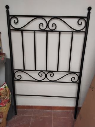 Cabecero de forja negro