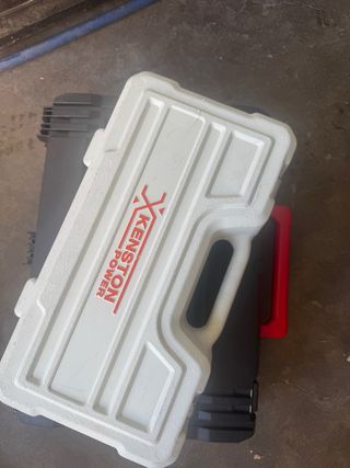 Caja Kenston Power