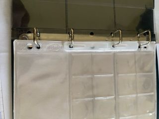 Raccoglitore ad anelli blu con simbolo euro