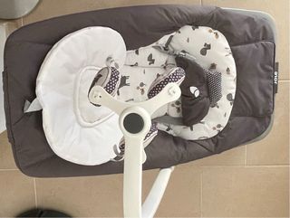 Hamaca Joie Dreamer con vibración y melodías