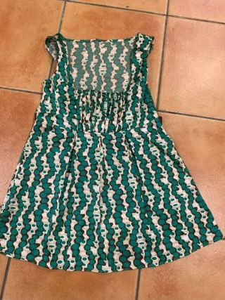Blusa Talla M sin manga, fruncida