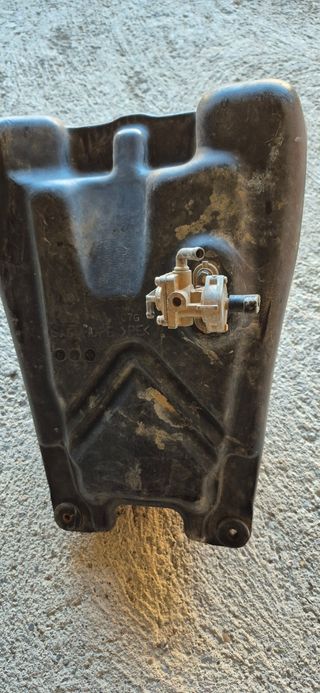 Depósito Suzuki LTZ 400