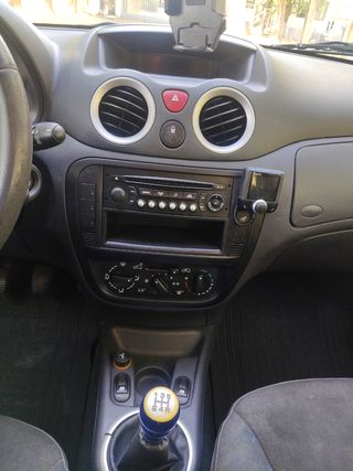 Citroen C3 solo 99.000 km pegatina C solo 60€/MES