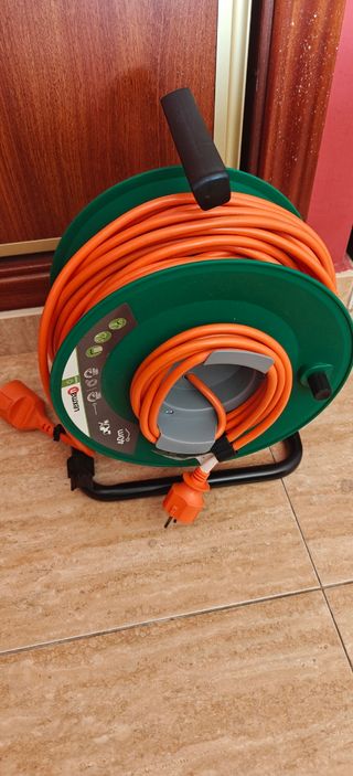 Enrollador de cable eléctrico 40m