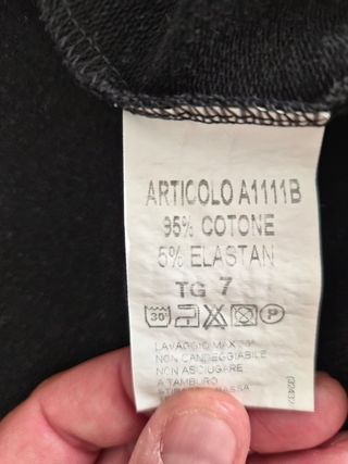 Felpa con cappuccio e zip 7 anni