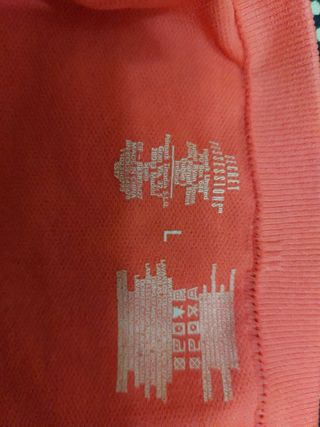 Top deportivo rosa sin tirantes