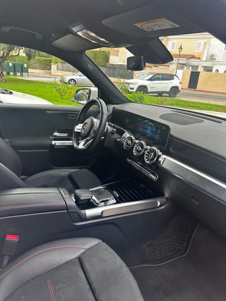 Mercedes-Benz GLB (X247) 2021