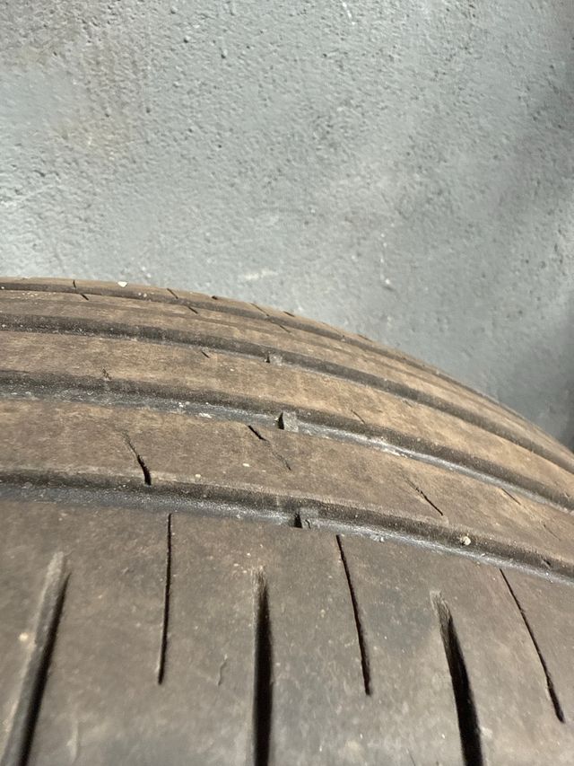 Neumático Goodyear 205 60 R16 92V