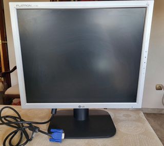 Pantalla LG Flatron L1718S Plata/Negra